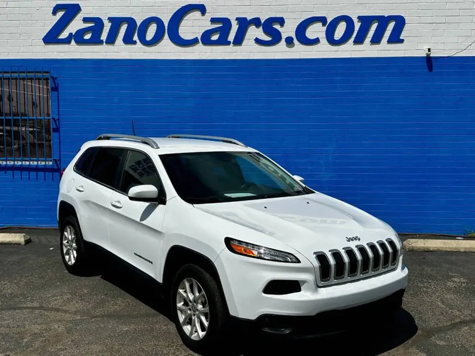 2018 Jeep Cherokee Latitude Plus photo 1
