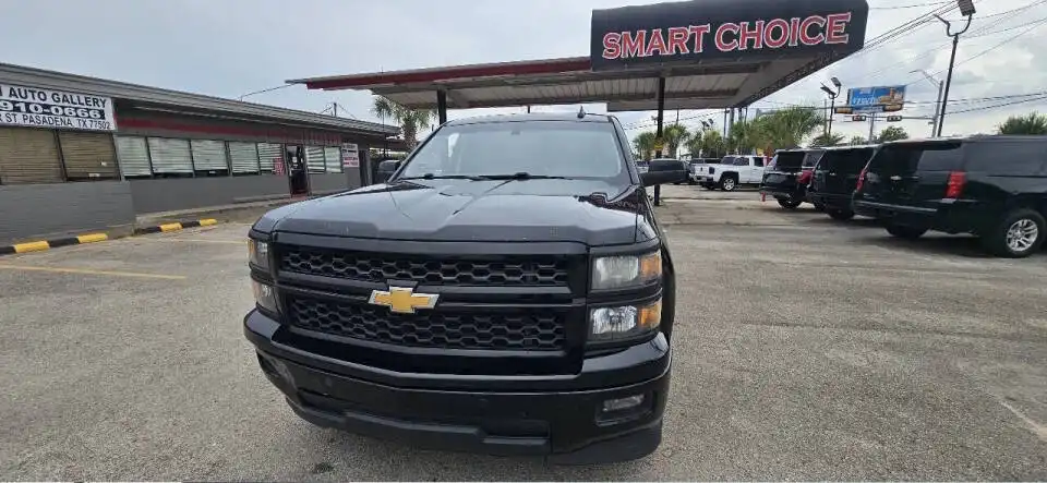 2015 Chevrolet Silverado 1500 LT Crew Cab Short Box's photo