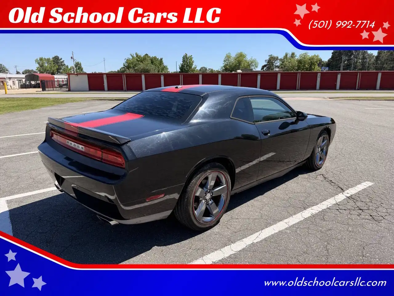 2013 Dodge Challenger SXT's photo