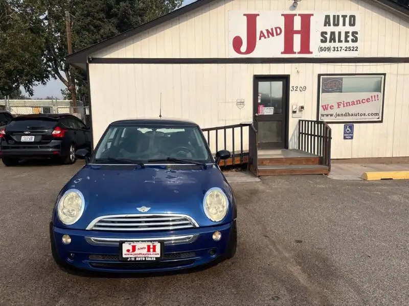 2006 MINI Cooper Base's photo