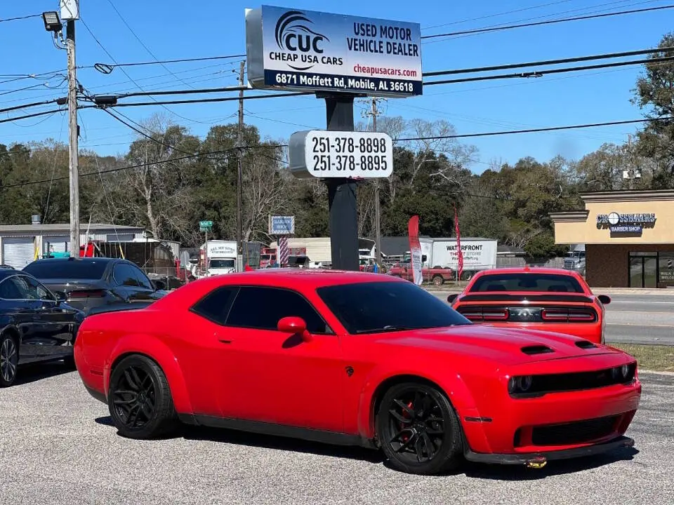 2015 Dodge Challenger SRT Hellcat photo 4
