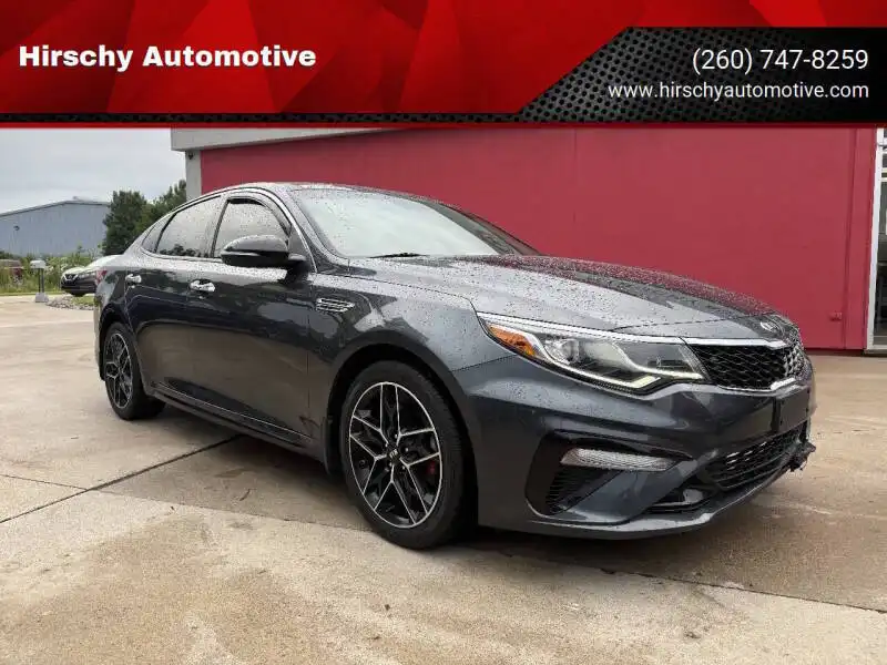 2020 Kia Optima SE's photo