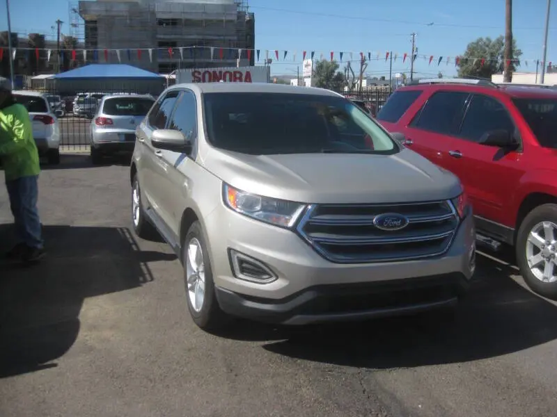 2017 Ford Edge SEL photo 3