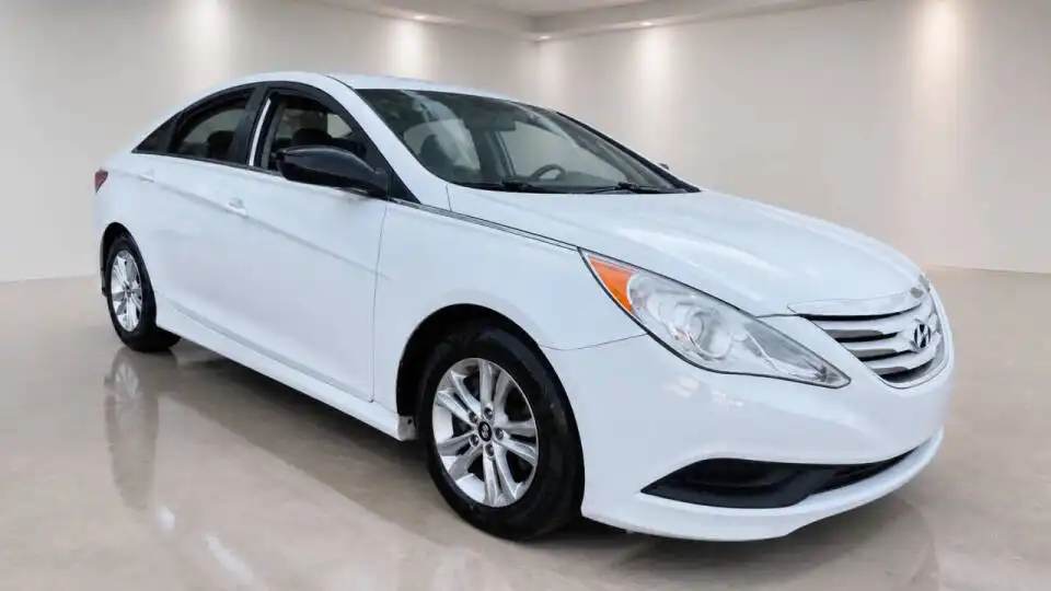 2014 Hyundai Sonata GLS I4 A/T's photo