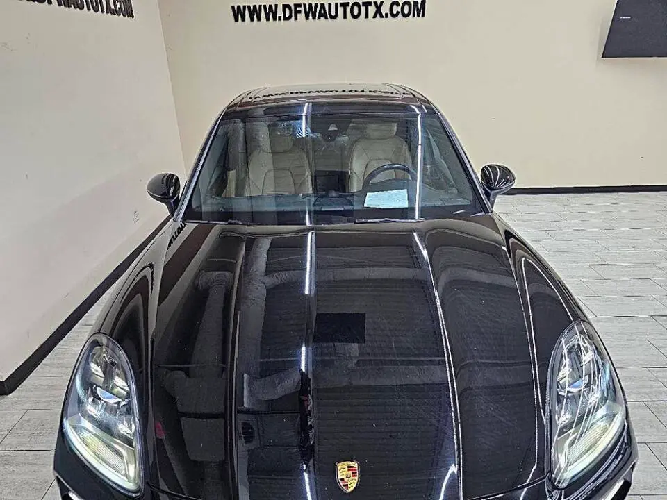 2020 Porsche Cayenne Base photo 4