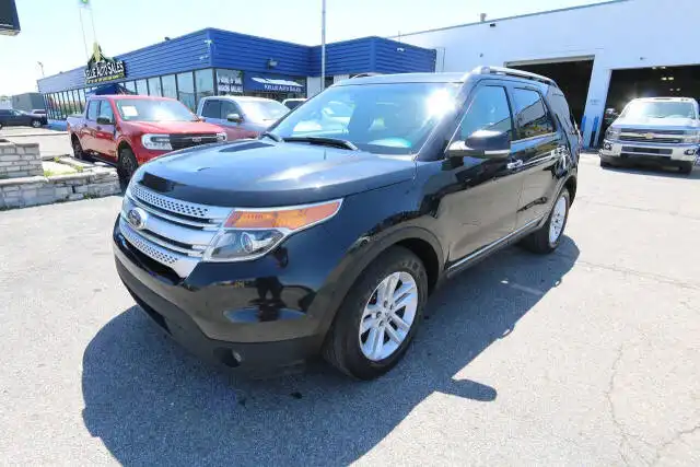 2013 Ford Explorer XLT's photo