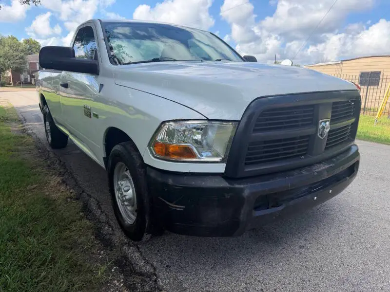 2012 RAM 2500 ST Regular Cab photo 3