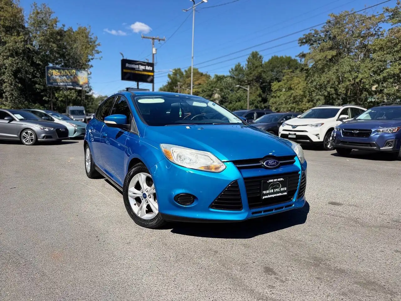 2014 Ford Focus 5 Door Hatch SE's photo