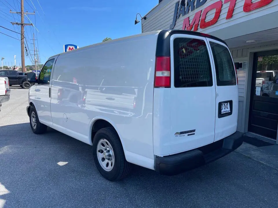 2014 Chevrolet Express Work Van 1500 photo 4