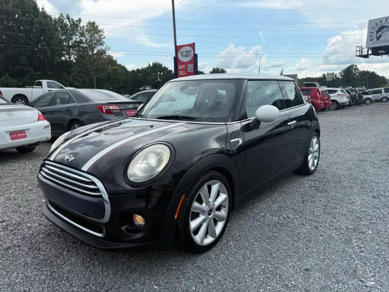 2014 MINI Cooper Base's photo