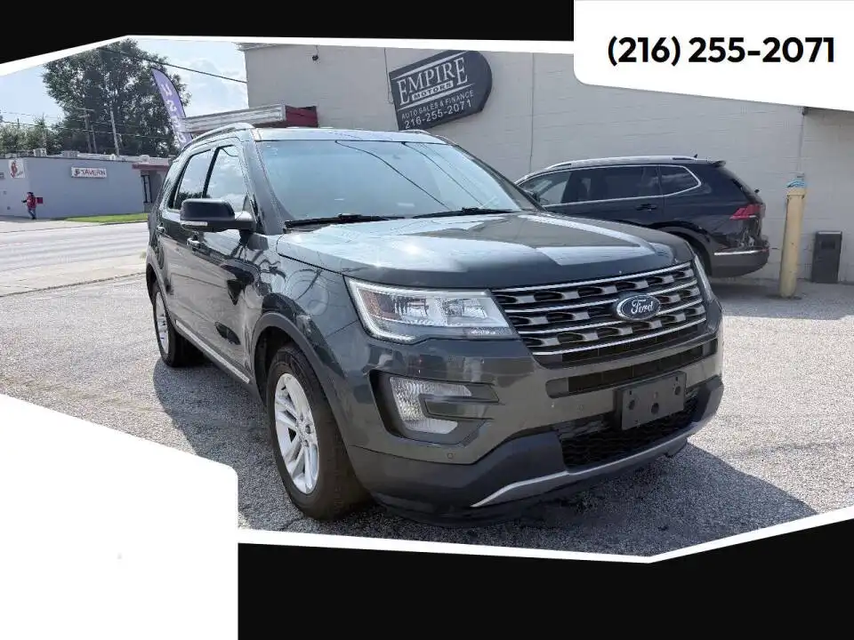 2016 Ford Explorer XLT FWD's photo