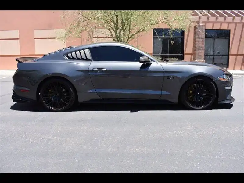 2018 Ford Mustang GT Coupe's photo