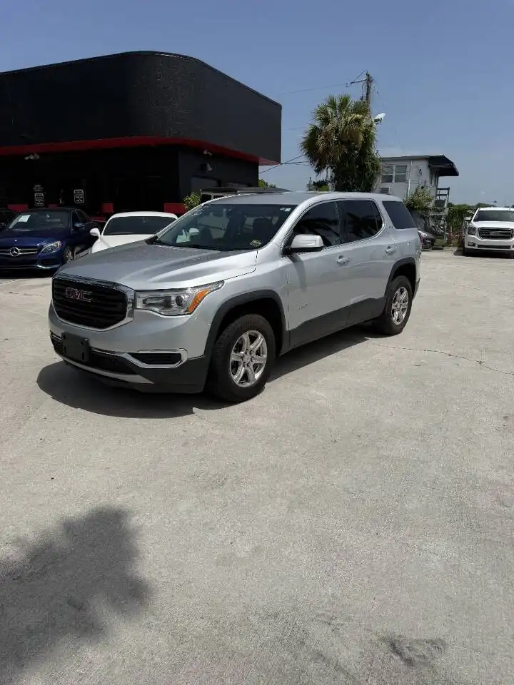 2017 GMC Acadia SLE-1 AWD's photo