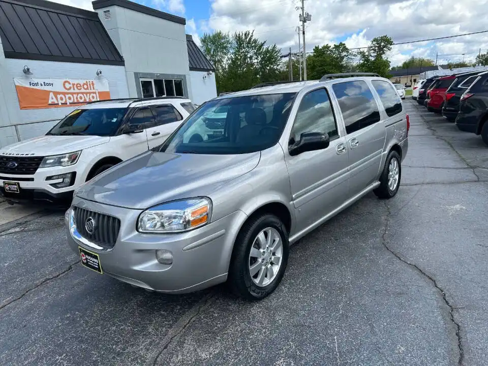 2007 Buick Terraza CX's photo