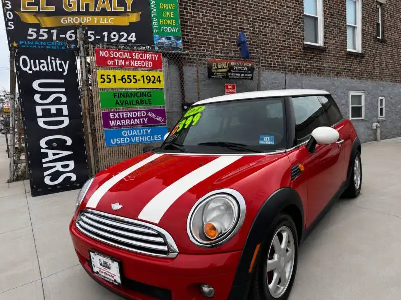 2009 MINI Cooper Base's photo