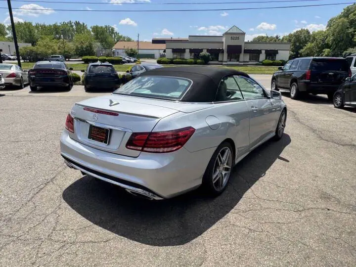2016 Mercedes-Benz E-Class E400 photo 5