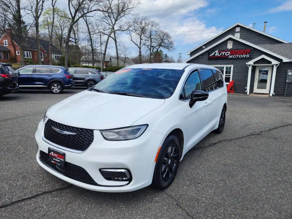Vehicle Image 1