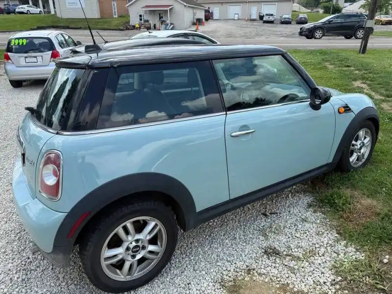 2012 MINI Cooper Base's photo