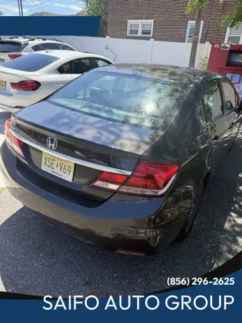 2013 Honda Civic LX Auto's photo