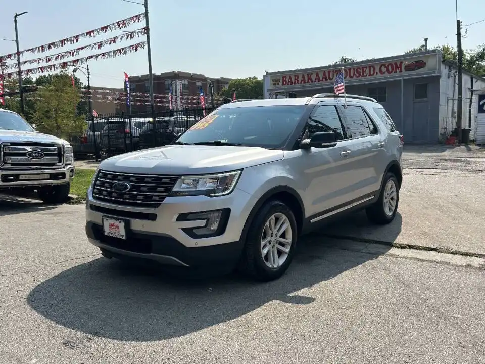 2016 Ford Explorer XLT FWD's photo