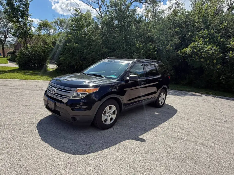 2012 Ford Explorer Base photo 1