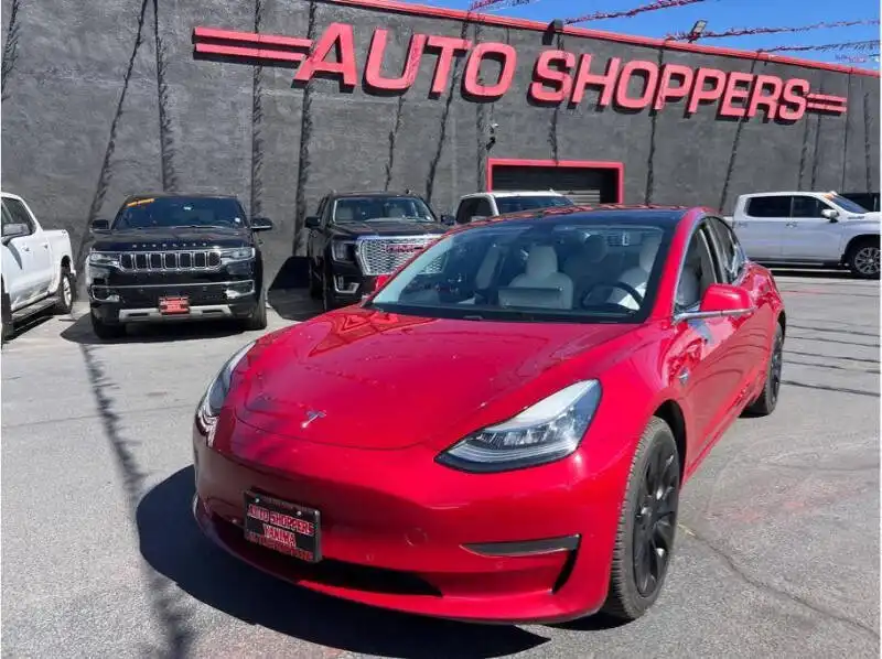 2018 Tesla Model 3 Long Range Dual Motor All-Wheel Drive's photo
