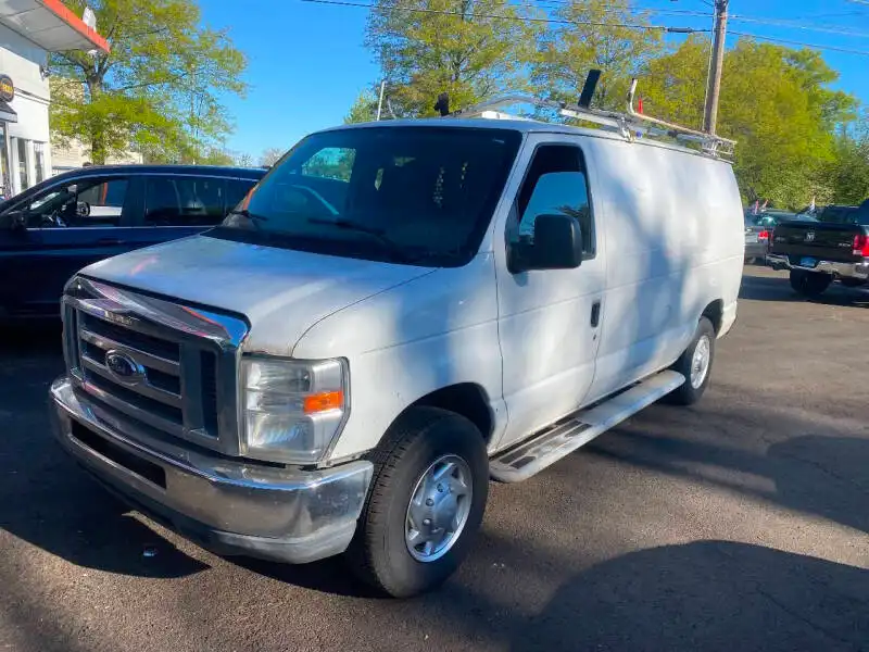 2012 Ford E-Series E-250 Van's photo