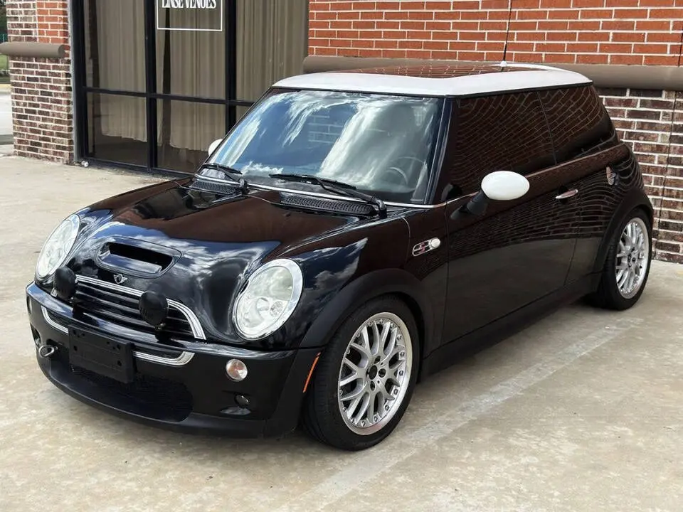 2003 MINI Cooper Cooper S photo 3