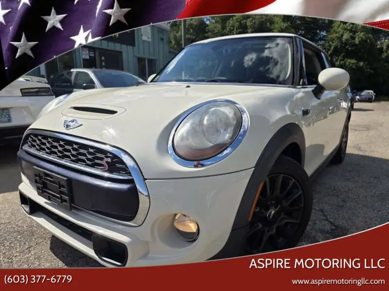 2017 MINI Cooper S's photo