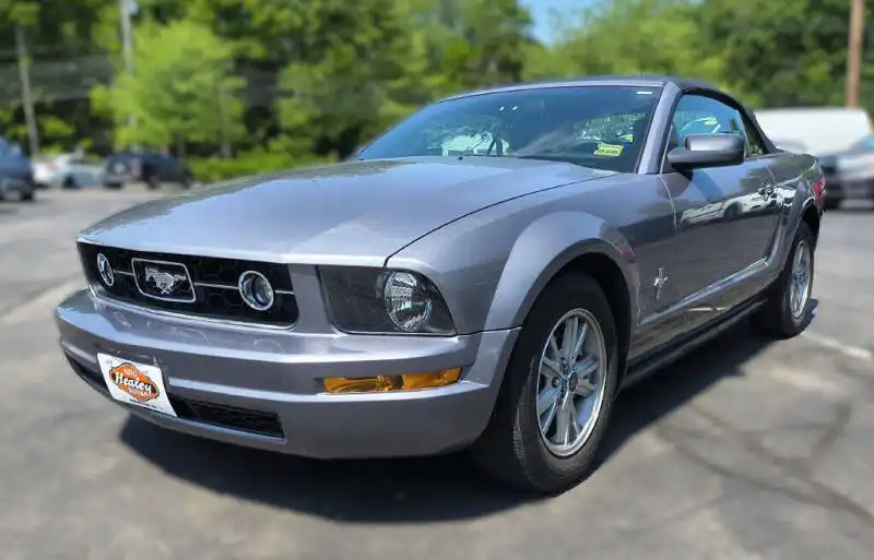 2006 Ford Mustang's photo