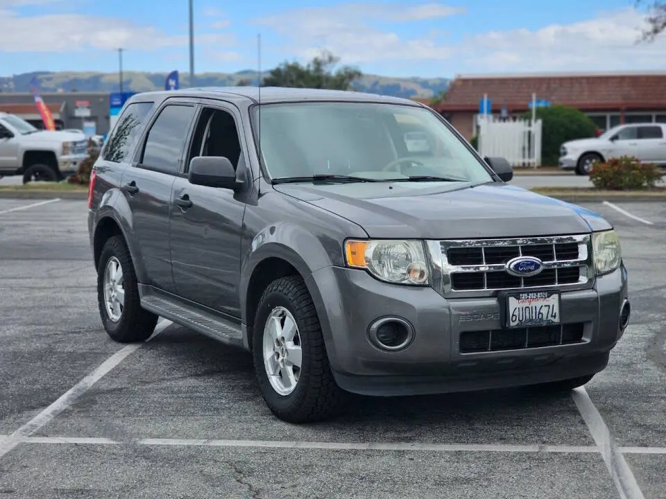 2012 Ford Escape XLS photo 3