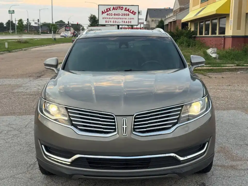 2017 Lincoln MKX Select AWD's photo