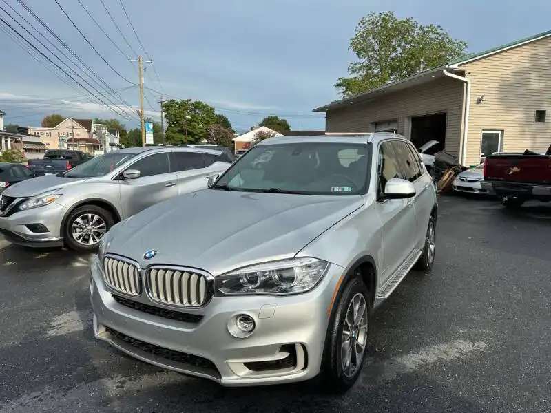 2017 BMW X5 sDrive35i's photo