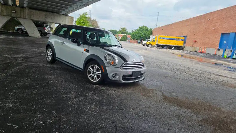 2012 MINI Cooper Base photo 4