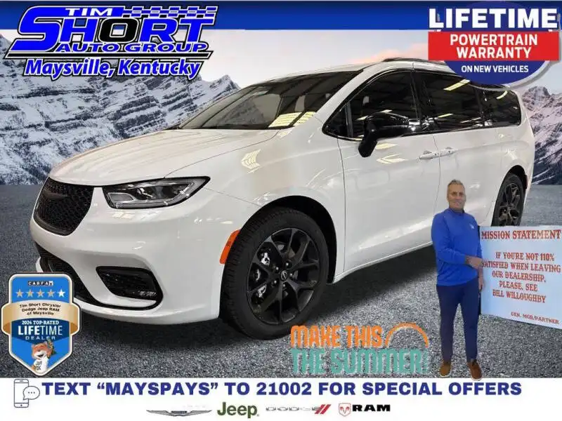 2026 Chrysler Pacifica Select's photo