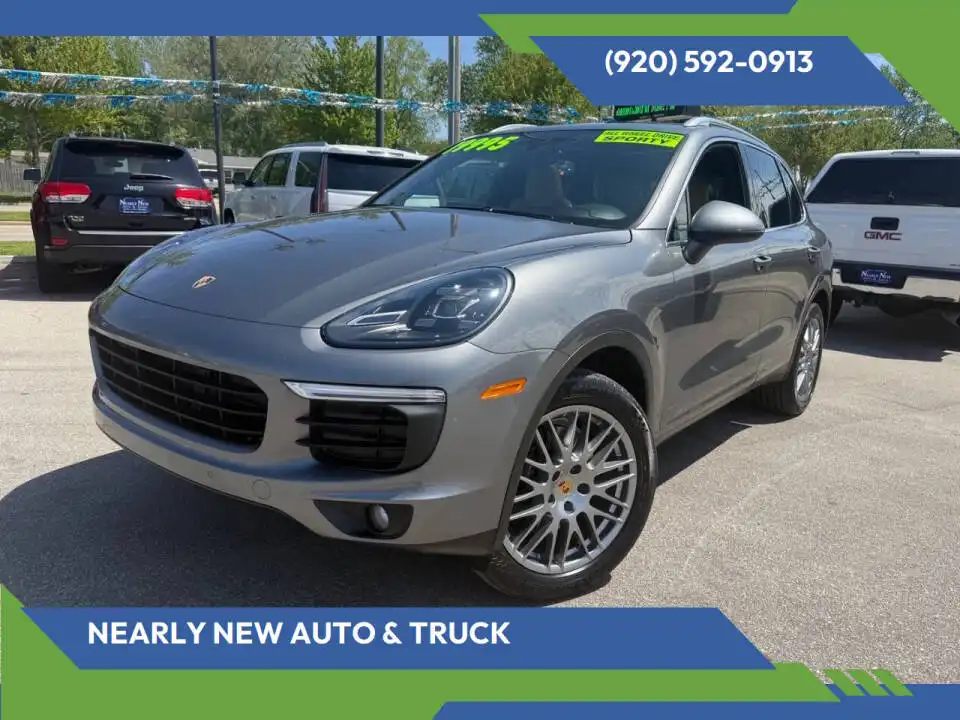 2017 Porsche Cayenne Base's photo