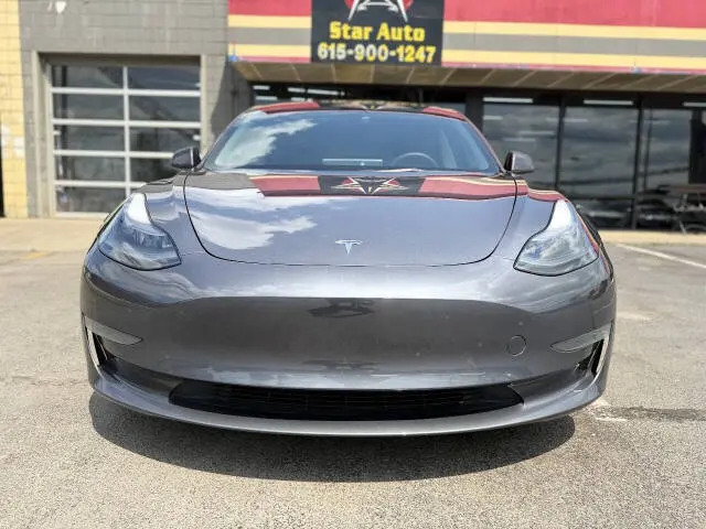 2023 Tesla Model 3 Performance photo 4