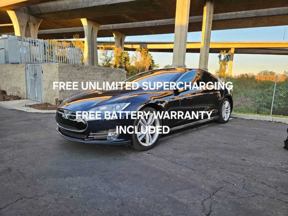 2013 Tesla Model S 85 kWh's photo