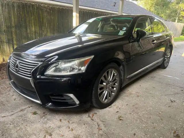 2013 Lexus LS 500 460's photo