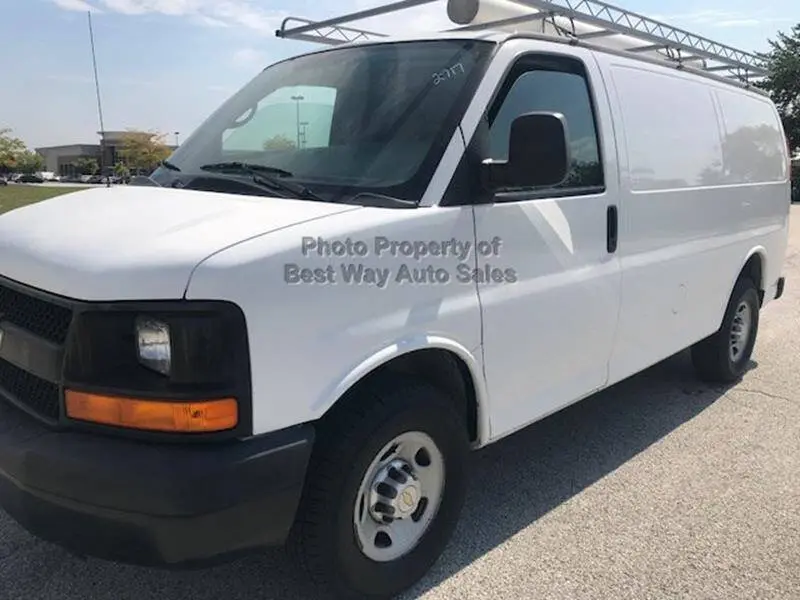 2012 Chevrolet Express 2500 Work Van HD photo 5