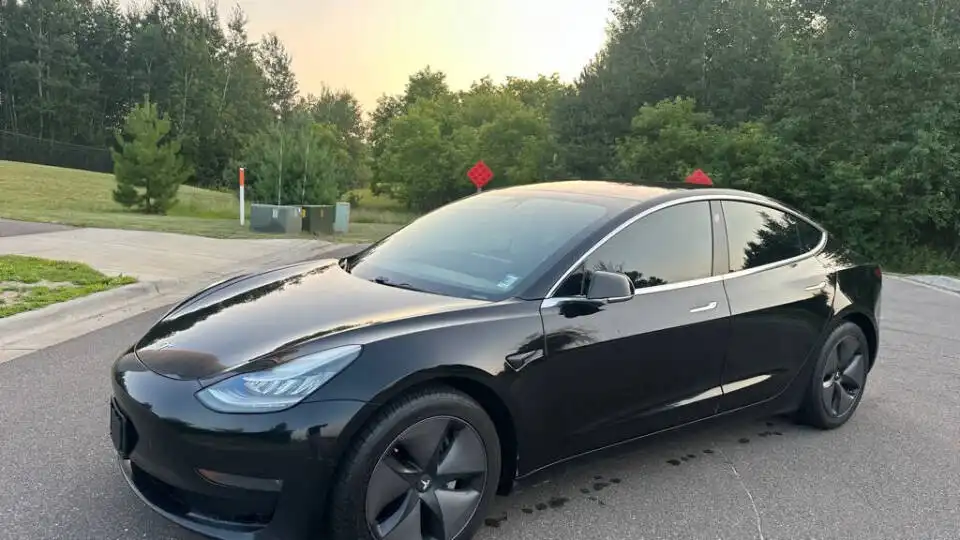 2018 Tesla Model 3 Long Range Dual Motor All-Wheel Drive's photo