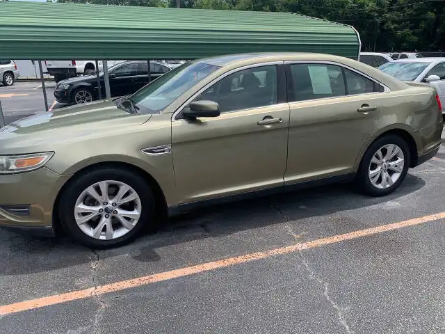 2012 Ford Taurus SEL FWD's photo