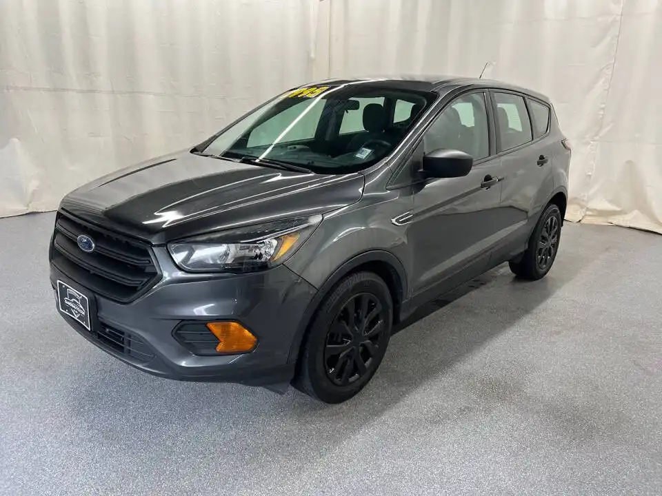 2018 Ford Escape S's photo