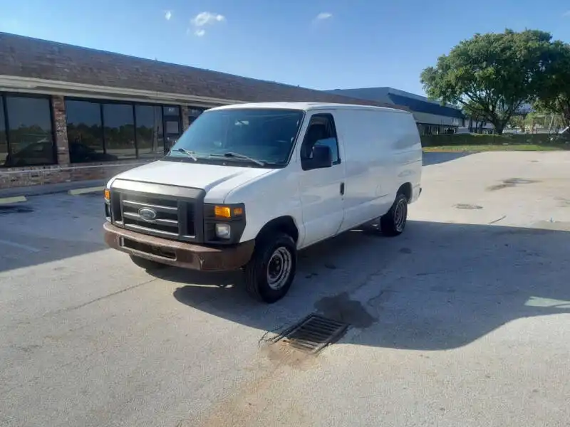 2012 Ford E-Series E-250 Van's photo
