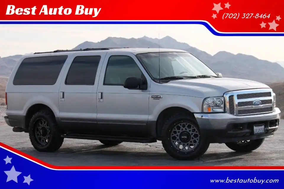 2001 Ford Excursion XLT's photo