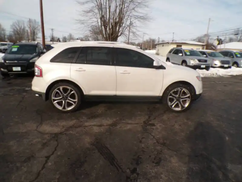 2009 Ford Edge SEL's photo