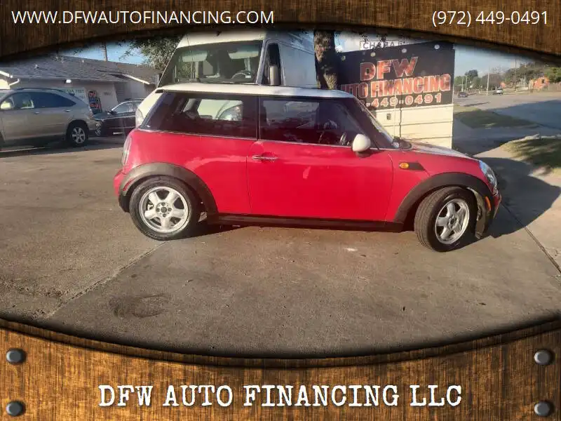2009 MINI Cooper Base's photo