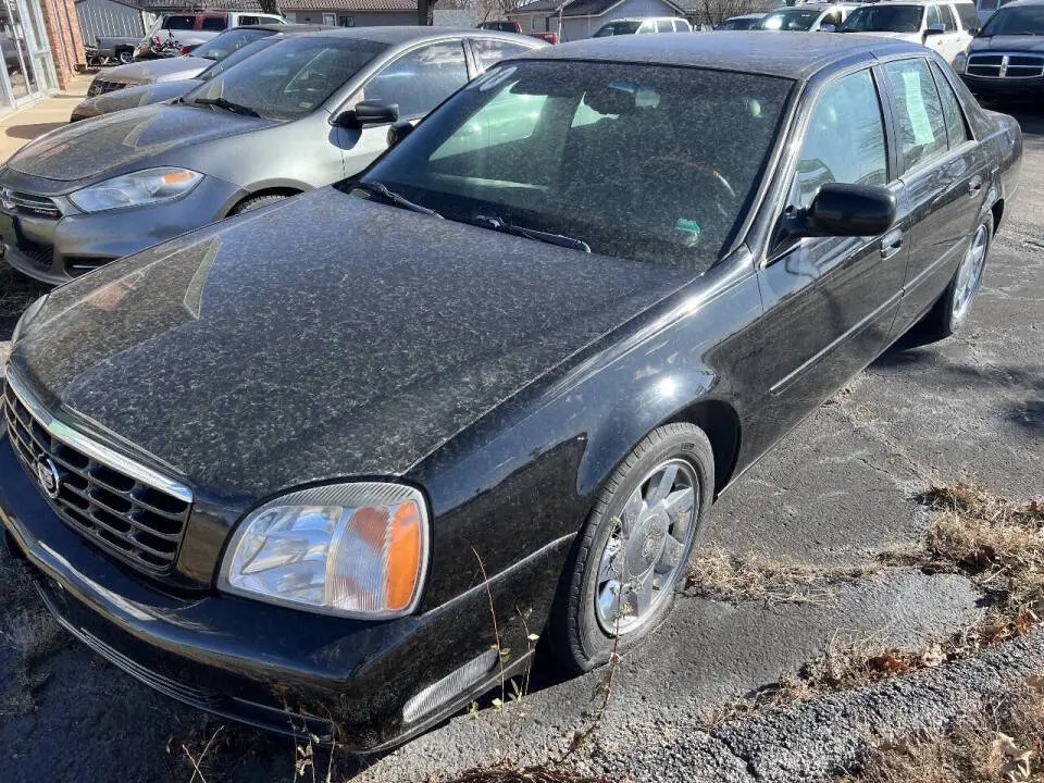 2000 Cadillac DeVille DTS photo 3
