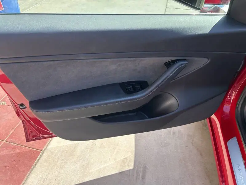 2019 Tesla Model 3 Long Range photo 5
