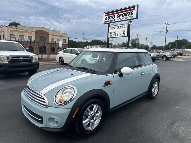 2012 MINI Cooper Base's photo
